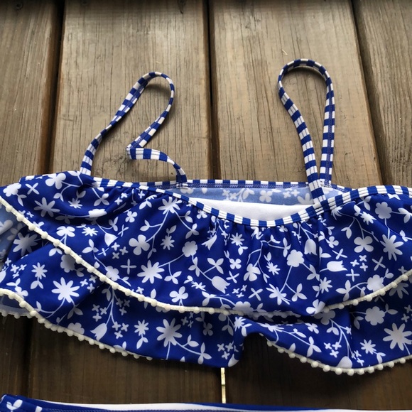 Girls bathing suit - Picture 2 of 6